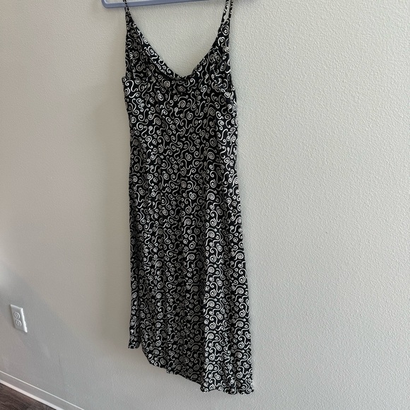 Reformation Astrid Dress - Picture 3 of 8